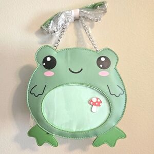 Hot Topic Froggy Pin Bag